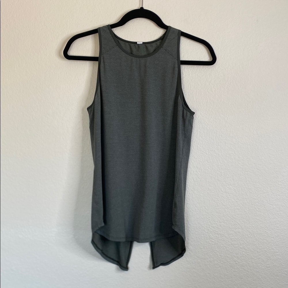 Lululemon high neck tank olive green tie back no size tag